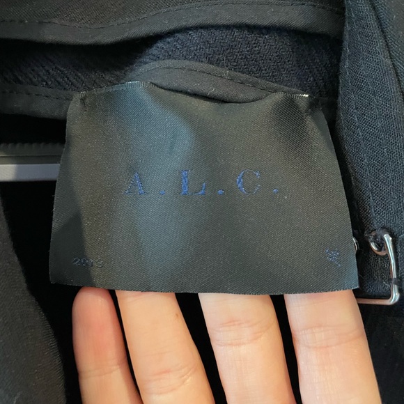 ALC Winter / Fall pcoat worn 2x navy blue and black, belted at wait and cuffs - Picture 5 of 5